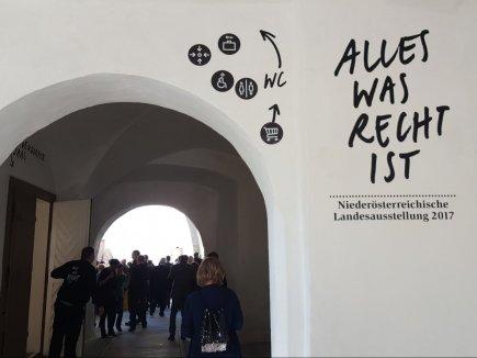 Alles was Recht ist