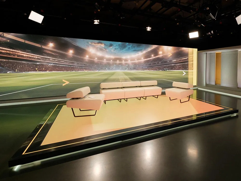 Vergrößerter Blick auf das Sportstudio.