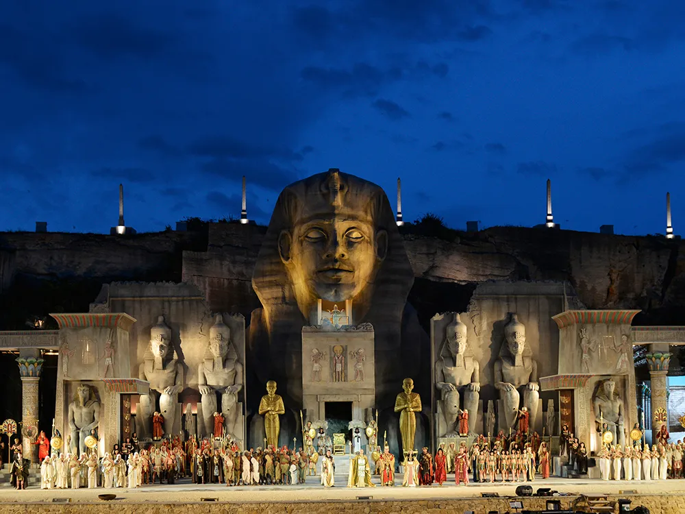 AIDA